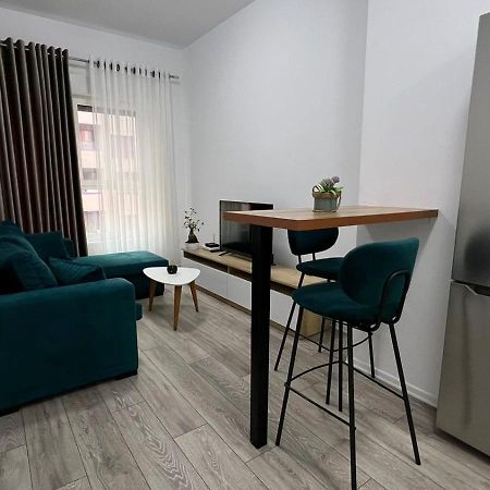 Ak Apartments Tirana Buitenkant foto